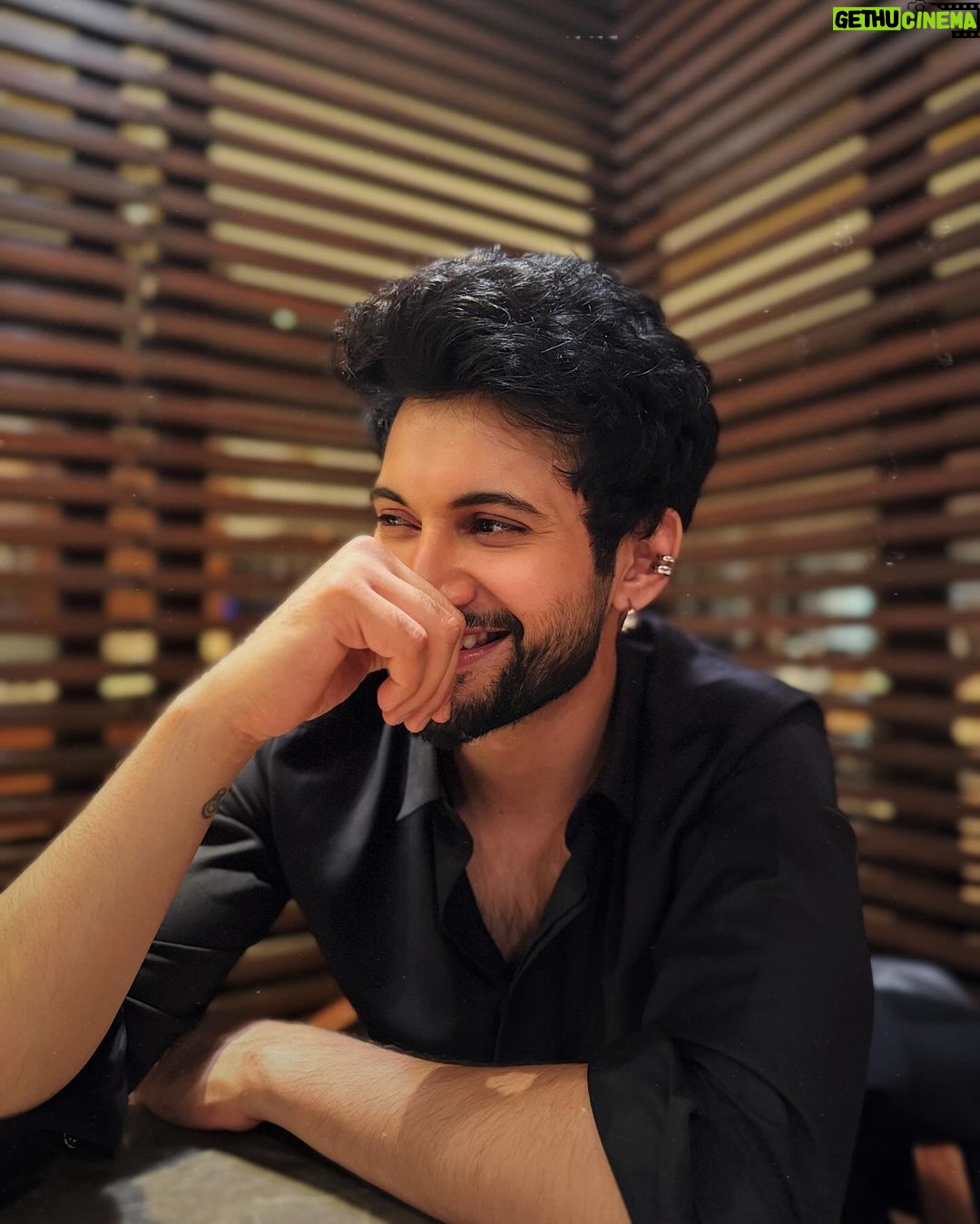 Rohit Suresh Saraf Instagram - Hello Decemberš„°
