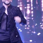 Rohit Suresh Saraf Instagram - One of the best nights!!!!! ⚔️♥️ #Meghank Choreographed by @kshitijvaishnav 🔥