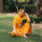 Roopi Gill Instagram - It’s own vibe 🤭🐥🤍 📸: @canonsinghh Outfit: @saanjhboutique0007