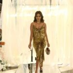 Roshni Chopra Instagram - Golden Glow ✨via @aispi.co Shop this look and so much more at the AiSPi trunk show at The Chanakya Mall in Delhi and online till 1st december ✨  @aispi.co @thechanakya @rosantica.official @quicreatives @theartchitectindia @tanquerayindia @bakeboxdelhi  📸 - @porfi.does.film @lakshaysachdevaphotography