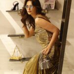 Roshni Chopra Instagram - Golden Glow ✨via @aispi.co Shop this look and so much more at the AiSPi trunk show at The Chanakya Mall in Delhi and online till 1st december ✨  @aispi.co @thechanakya @rosantica.official @quicreatives @theartchitectindia @tanquerayindia @bakeboxdelhi  📸 - @porfi.does.film @lakshaysachdevaphotography