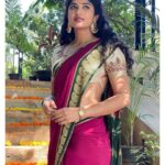 Roshni Prakash Instagram – ಮೈಸೂರು ಸೀರೆಯಲ್ಲಿ ಮೈಸೂರು ಹುಡುಗಿ 🌺