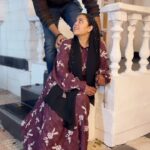 Saba Ibrahim Instagram - Ayo re maaro dholna ❤️ @khalid_niaz23 . . Alhamdulillah ma sha Allah 🤗 . #sabasunny #sabaibrahim #sabakajahaan #reel #instagramreels #aayore #couplegoals