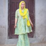 Saba Ibrahim Instagram - Outfit from - @lawn_suits_by_r_creation . . . #sabaibrahim#sabakajahaan#sabakhalid#khalidniaz