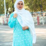 Saba Ibrahim Instagram - Lucknowi chikankari kurta from - @thechikancompany . . . #sabaibrahim#sabakajahaan#lucknowichikankari#lucknowikurti#chikankarikurta#ood#ramadan2023 Maudaha u.p. India