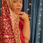 Saba Ibrahim Instagram - Beautiful wedding dress from @ranafashionindia . . Banarasi Garara stitched with 5 meters of material, 1.5 meters of unstitched material for the top, and a pure chiffon Dupatta with a heavy jaal and border. With or without lace available. 2. Visit www.alranafashion.com. 3. Use coupon code SABA10 to get a 10% discount.. . . #sabakhalid#sabaibrahim#sabakajahaan#weddingdress#gararasuits