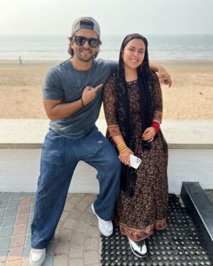 Saba Ibrahim Instagram - Alhamdulillah back to my loves ❤️
@shoaib2087 @ms.dipika 
.
.
Alhamdulillah for everything 🤲🏽❤️
.
.
.
.
#sabaibrahim#sabakajahaan#shoaibibrahim#dipikakakaribrahim#ibrahimfamily#sabasunnykishaadi