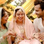 Saba Ibrahim Instagram - Haldi Ceremony of @saba_ka_jahaan 💜 #sabakiwedding #sabasunnykishaadi #celebrity #wedding @ms.dipika @shoaib2087 @garti21 @rajvirsainiofficial @vowsvachan Maudaha