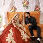 Saba Ibrahim Instagram - Walima ❤️ (please say ma sha Allah ) . . ThankYou for everything my baby 🥲❤️ @khalid_niaz01 Itna pyar, izzat aur khushiyan dene ke liye shukriya.. ❤️ Mera har ek sapna pura karne ke liye shukriya.. ek ek wada nibhane ke liye dil se shukriya.. 🙏🏻 . . ALLAH tumhe humesha achcha rakhe 🤲🏻 👫 . . . Capture - @theglamweddingofficial Makeup - @im_mr_ketzsolzofficial_ Hair - @shahingilani Events n decor - @vowsvachan @houseofvivaah . . #sabaibrahim#khalidniaz#sabasunnykishaadi#sabakishaadi#ibrahimfamily