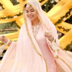 Saba Ibrahim Instagram - Haldi Ceremony of @saba_ka_jahaan 💜 #sabakiwedding #sabasunnykishaadi #celebrity #wedding @ms.dipika @shoaib2087 @garti21 @rajvirsainiofficial @vowsvachan Maudaha