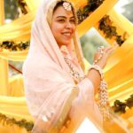 Saba Ibrahim Instagram - Haldi Ceremony of @saba_ka_jahaan 💜 #sabakiwedding #sabasunnykishaadi #celebrity #wedding @ms.dipika @shoaib2087 @garti21 @rajvirsainiofficial @vowsvachan Maudaha