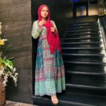 Saba Ibrahim Instagram - Humari kahani.. Tumhara fasaana.. Humesha humesha kahega zamana 💕 . . . . Song guess karke dikhao 🥰 . . #sabaibrahim#sabakajahaan#vlogger#youtuber#indianvloggersabaibrahim