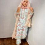 Saba Ibrahim Instagram - Hai ishq toh phir toh phir asar bhi hoga.. Jitna idhar hai udhar bhi hoga.. ❤️ . . . Outfit - @ranafashionindia . . #sabaibrahim#sabakajahaan#blogger#influencer#youtuber#love#peace