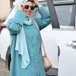 Saba Ibrahim Instagram - Wearing modest co-ord set and hijab from @ana.apparels 🧕🏻 . . Quality and design dono zabardast 👍🏻 . . . #sabaibrahim#sabakajahaan#anaapparels #modestwear#coordset