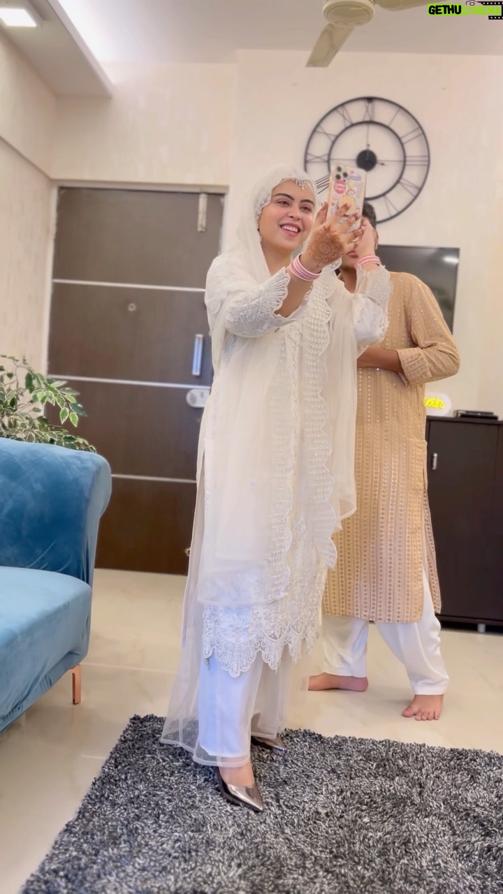 Saba Ibrahim Instagram - Eid special ❤️ . . . #sabaibrahim#sabakajahaan#reel#instagood