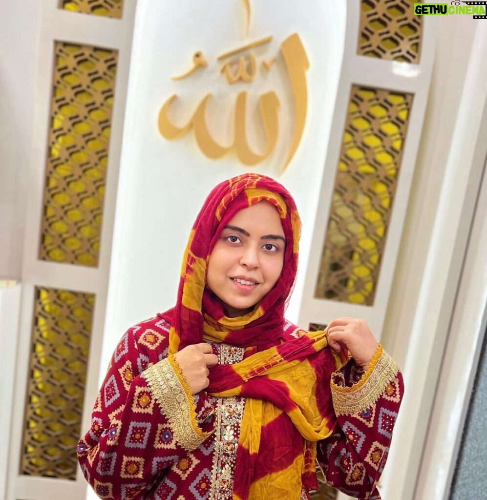 Saba Ibrahim Instagram - Pray, wait and keep having hope in Allah ❤️