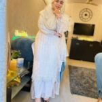 Saba Ibrahim Instagram - Keh diya eid mubarak usne.. Ho gayi eid mubarak meri ❤️ . . Saba ke taraf se sabko eid mubarak.. Allah aap sabke zindagi se gham hata dein aur khushiyo mein badal dein . . Ameen 🤲🏽 . . . #sabaibrahim#eidlook1#eidoutfit#eidkalook#eidoutfit#whitesuit#whitedress#whitelove#eid2022#trending#eid2022#eidinindia#love#peace