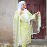 Saba Ibrahim Instagram - Outfit by - @ranafashionindia . . Stitched and unstitched available and CASH ON DELIVERY ALSO . . . #sabaibrahim#alranafashion2#ranafashion#outfitcollaboration
