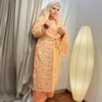 Saba Ibrahim Instagram - Beautiful outfit - @elegant_classy_fashion . . Apko pastel color pasand hai ya Bold? 🍑 . . jewellery - @justjadaujewellery . . . #sabaibrahim#sabakajahaan#outfitcollaboration#ootd#outfitoftheday#jewelry#hyderabadijewellery#lookoftheday#sabakhalid#ootn#partyweardress