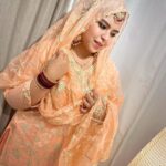 Saba Ibrahim Instagram - Beautiful outfit - @elegant_classy_fashion . . Apko pastel color pasand hai ya Bold? 🍑 . . jewellery - @justjadaujewellery . . . #sabaibrahim#sabakajahaan#outfitcollaboration#ootd#outfitoftheday#jewelry#hyderabadijewellery#lookoftheday#sabakhalid#ootn#partyweardress