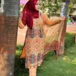 Saba Ibrahim Instagram - Outfit - @ranafashionindia Follow them for Pakistani style suit Book from website www.alranafashion.com Cash on delivery available Go for paid orders and save 150 cod amount.. . . #sabaibrahim#sabakajahaan#sabakhalid#outfit#ramadanoutfit#ramadan2023