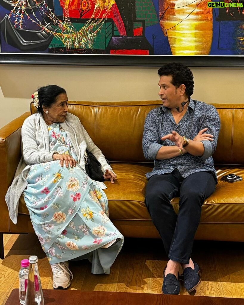 Sachin Tendulkar Instagram - Whether it’s a song or a simple conversation, hearing Asha Tai is always magical. She has an unbelievable sense of timing and an incredible sense of humour. May you always continue to spread happiness wherever you go Asha Tai. 🙏