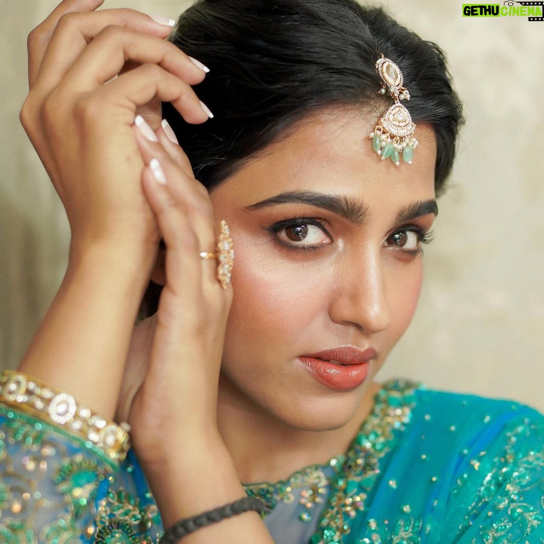 Sai Dhanshika Instagram - ❣️ @camerasenthil @nirali_design_house @kalwon_beauty @venki_hairstylist @bronzerbridaljewellery
