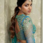 Sai Dhanshika Instagram - பார்வை ஒன்றே போதுமே 🦋 📸 @camerasenthil 👗 @nirali_design_house 💄 @kalwon_beauty 👩‍🦰 @venki_hairstylist 💎 @bronzerbridaljewellery