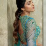 Sai Dhanshika Instagram - பார்வை ஒன்றே போதுமே 🦋 📸 @camerasenthil 👗 @nirali_design_house 💄 @kalwon_beauty 👩‍🦰 @venki_hairstylist 💎 @bronzerbridaljewellery