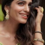 Sai Dhanshika Instagram - People often ask me to make a comeback, but in my mind, I've always been present and thriving. Through the lens of @camerasenthil ji 🥰 Love love your makeup @kalwon_beauty nandhini 🤗 @nirali_design_house thank you for this beautiful yet elegant lehenga 💚 Thank you @venki_hairstylist ji for this beautiful waves 😊✨ Beautiful jewellery from @bronzerbridaljewellery 💎 Pro @riazkahmed.pro