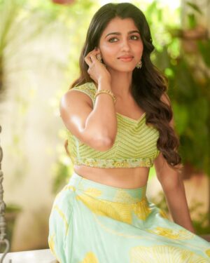 Sai Dhanshika Instagram - I am simply going about my business!! ♥️✨ 
A heartfelt thank you to @camerasenthil ji for capturing beautiful images 🙏🏼

Being a secret admirer of her work @kalwon_beauty now her makeup on me feels ethereal 😘

I felt beautiful donning this fabulous @nirali_design_house lehenga ♥️

A person whom I can always rely on @venki_hairstylist 💇‍♀️ 
Beautiful jewellery @bronzerbridaljewellery 💎
Pro @riazkahmed.pro ✨✨