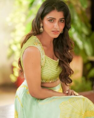 Sai Dhanshika Instagram - I am simply going about my business!! ♥️✨ 
A heartfelt thank you to @camerasenthil ji for capturing beautiful images 🙏🏼

Being a secret admirer of her work @kalwon_beauty now her makeup on me feels ethereal 😘

I felt beautiful donning this fabulous @nirali_design_house lehenga ♥️

A person whom I can always rely on @venki_hairstylist 💇‍♀️ 
Beautiful jewellery @bronzerbridaljewellery 💎
Pro @riazkahmed.pro ✨✨