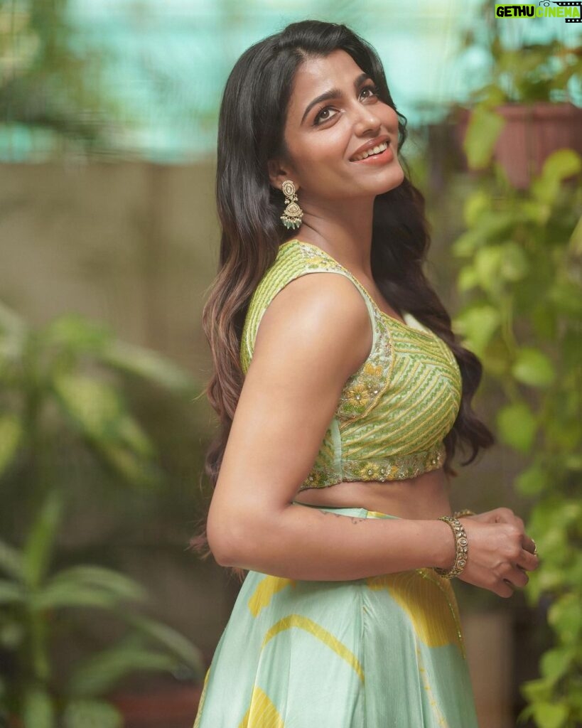 Sai Dhanshika Instagram - I am simply going about my business!! ♥️✨ A heartfelt thank you to @camerasenthil ji for capturing beautiful images 🙏🏼 Being a secret admirer of her work @kalwon_beauty now her makeup on me feels ethereal 😘 I felt beautiful donning this fabulous @nirali_design_house lehenga ♥️ A person whom I can always rely on @venki_hairstylist 💇‍♀️ Beautiful jewellery @bronzerbridaljewellery 💎 Pro @riazkahmed.pro ✨✨ Chennai, India