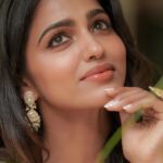 Sai Dhanshika Instagram - People often ask me to make a comeback, but in my mind, I've always been present and thriving. Through the lens of @camerasenthil ji 🥰 Love love your makeup @kalwon_beauty nandhini 🤗 @nirali_design_house thank you for this beautiful yet elegant lehenga 💚 Thank you @venki_hairstylist ji for this beautiful waves 😊✨ Beautiful jewellery from @bronzerbridaljewellery 💎 Pro @riazkahmed.pro