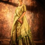 Sai Tamhankar Instagram – Mentally still in the festivities ! 

#saitamhankar #bodysaysletsgo #mindsaysno #festivals #happiness #fest #ghagra #ghagracholi