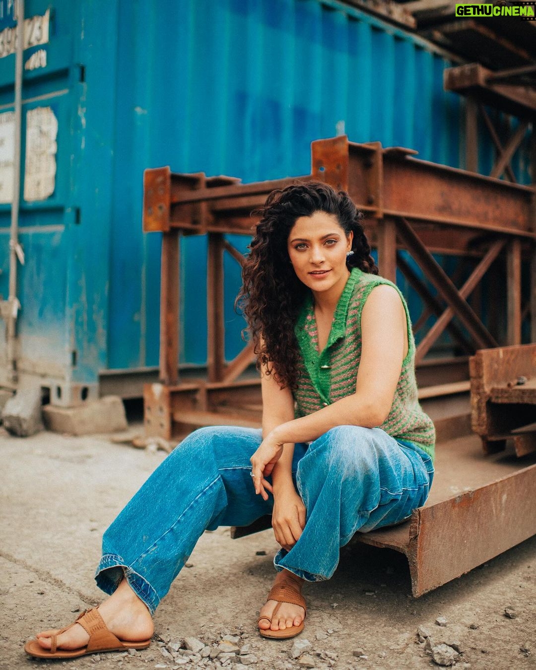 Saiyami Kher - 26.1K Likes - City of dreams.
@bharat_rawail @jinalpnagda
