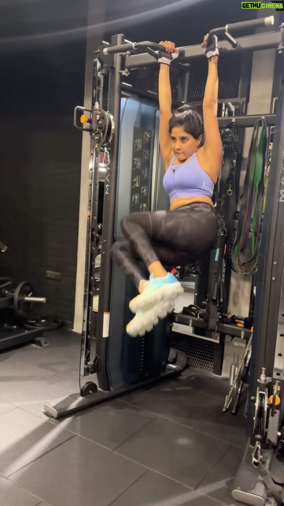 Sakshi Agarwal Instagram - That feeling after an awesome workout😍 . Thank you @naresh_20aesthetic @beyondfitnesslifestylecentre . #workoutmotivation #fitnessmotivation #fitnessjourney #backtoworkout #coreworkouts @puma @pumaindia @nike Beyond-Fitness