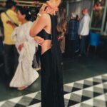 Samara Tijori Instagram - This night was just 🤍 Wearing @shivanitijori as always ✨