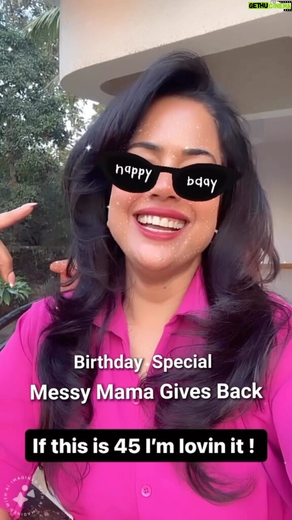 Sameera Reddy Instagram - Birthday Special for my ladies 😍 #messymamagivesback @diydayalishka @mohakkish Kishori crafts each of her unique pieces of polymer clay jewellery inspired by everyday life💎 @sigaifashions Keerthana sell premium quality accessories like hair clutches, clips, hair pins and anti tarnish jewellery for women & kids 💎 @hazestudio.in Ameena makes cute jewellery using flowers,ferns & resin while being conscious to be eco friendly💎 @s3_creations_hairaccessories Shobha & sister make handmade hair accessories with artificial flowers💎 @samyuktha_jewellery Chithra, a mum & housewife started her own online jewellery store💎 @udyanaka Uthra handcrafts paper quilled earring, fusion jewellery, silk thread bangles, small necklace for goddess idols etc💎 @thequirkymakes Arthi has a one stop shop for affordable trendy ethnic accessories💎 @beads_on_fusion Divya makes trendy beautiful bracelets with fancy beads & crystal with funky charms💎 @viya.in Bhavani hand makes & customises jewellery for her clients💎 @aabarna.official Dharini is an engineer turned entrepreneur who has her own fashion jewellery brand💎 @kanganam_the_bangle_store Kiruthika makes silk thread bangles, hairbands, clips, side pins etc💎 @sreeyashjewels Sreevani has a reasonably priced unique collection of jewellery💎 @scrunchies_by_harini Harini recently started her brand of handmade scrunchies & bows made with premium quality materials💎 @trinketshaven Prasanna specialises in handpicked brass jewellery that combines timeless elegance with modern style💎 @hairy_fairy_things Sabaridha makes hair accessories like hair bows, bands scrunchies etc💎 @maya_jewelbox Mahi handpicks good quality, fashionable & yet affordable jewellery from different cities in India💎 @artandsoulby_vasudha Vasudha has an assortment of polymer clay jewellery with customised doodle art💎 @scrunchitshine Saranya has her own home grown business of scrunchies, headbands, bows etc💎
