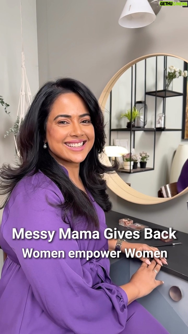 Sameera Reddy Instagram - How can we give back to community?👇🏼by supporting each other ❤️ @preenu.in Priyanka curates handwoven, handcrafted sarees, fine merino wool stoles & shawls🌸 @aasmafilms_art_academy Bhakti is a self taught artist & animator who runs art classes for children aged 4 in Pune🌸 @sanjbyrajni Rajni sells Indian crafted ethnic as well as imported minimal jewellery🌸 @aarastudio.in Preethi is a Coimbatore based henna artist with 2years of experience in bridal henna & expertise in figurative designing🌸 @sheenamosaics Sheena specialises in mosaics inspired from real life like portraiture, mirror frames, tables, wall panels etc🌸 @dotsbyjessica Jessica is a dot mandala artist who makes hand painted home decor items like coasters, wall clocks, tea light candle holders etc🌸 @_tinymiracle Snehal is an international child birth educator who helps new parent prepare for their upcoming birth, infant care etc🌸 @peppypod Aarti’s mission is to offer a handpicked selection of engaging, entertaining, & educational products for children🌸 @littlesudhams Varunya’s baby clothing company offers a range of newborn essentials that is gentle & safe🌸 @miraclementoringbyshivangi Shivangi is a parents coach helping them overcome anxieties & insecurities by providing them with the right tools to parent new age kids🌸 @thecraftwave.co Samiaa makes & sells beaded accessories🌸 @punarvi.label has launched a sustainable children’s clothing brand for ages 0-8🌸 @utopian.fit Shweta makes healthy tasty smoothies full of fruit & superfoods minus preservatives & sugars🌸 @knoms.foods Abirami runs a cloud kitchen that provides low carb/cal,high protein diet food curated by dieticians & experts🌸 @manoranjitham_weaves Manoranjitham is proud to design& source unique south Indian traditional designs in 100% pure silk & cotton fabrics🌸 @meraaho_homes Kadeeja provides hand block printed bedsheets, bedcovers, quilts tote bags etc🌸 @take_your_scrunchie Shaina is a mom to a 3 year old boy who started her scrunchie business to become financially independent🌸 @lakshmisbygsb Lakshmi makes home made syrups, snacks etc with natural ingredients,no colour/essence🌸 #messymamagivesback @diydayalishka