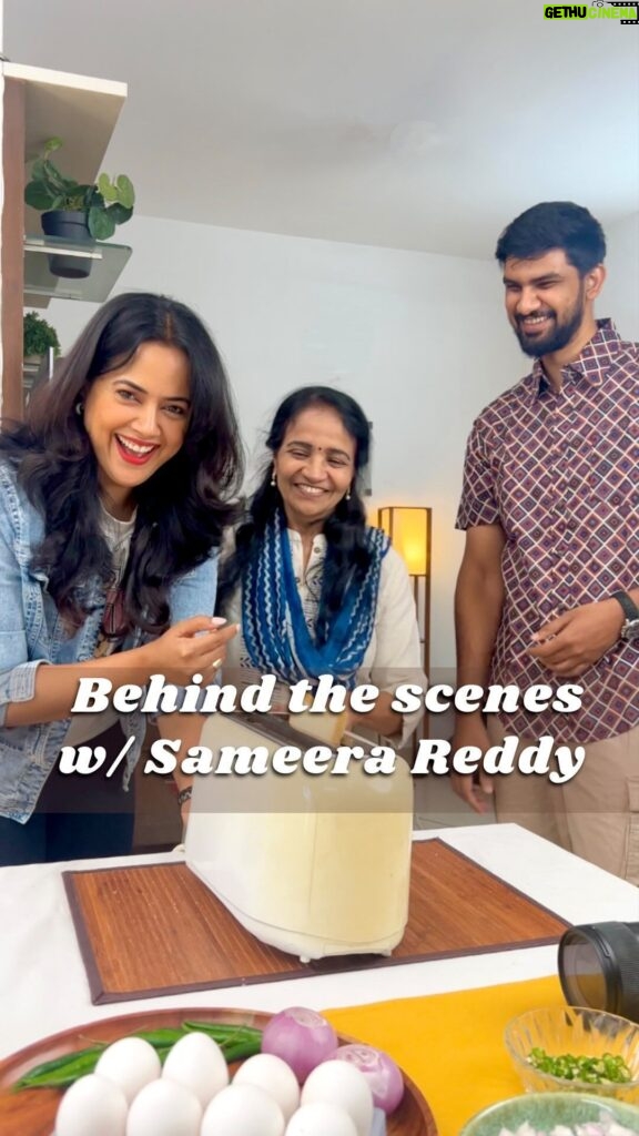 Sameera Reddy Instagram - BTS with Sameera Reddy - making a cinematic bread omelet video 😄💥 This video was planned super last minute and we had just 2 hours to shoot it all. What a fun and crazy experience this was. 😄🔥 ——— Follow @neeraj_elango for more ——— #bts #behindthescenes #foodvideography #foodgasm