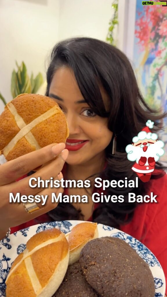 Sameera Reddy Instagram - Can you feel the Christmas spirit?🎄⛄❤ #messymamagivesback @diydayalishka Like Shop Share Support ❤👉🏼 @estrelafeliz45 Fiona crochets Christmas ornaments amongst other things🎄 @soraartstudio Radhika uses her skill of resin art to make beautiful Christmas ornaments🎄 @athenaaestheticscwl Jeswin makes 100% pure soy was candles in lovely Christmas shapes🎄 @nutbee_desserts Monikha’s desserts are all made of peanut flour, jaggery & butter the most famous being her brownies🎄 @gulabtribe Shilpanjani ’s social enterprise creates handcrafted toys using natural dyes & supports artisans from Etikoppaka in Andhra Pradesh🎄 @karavali.gems Resha along with her husband started their brand of candles and have a Christmas collection🎄 @divinedecordreams Pooja’s brand is all about sustainable home decor products & they have a beautiful Christmas range🎄 @arty.jewellery_ is run by a resin artist who has created resin Christmas ornaments as well🎄 @lovelapearlita Pearl’s brand is all about fun, quirky, functional handmade bags🎄 @articlaystudio Sonali makes polymer clay jewellery and has a cute Christmas range as well🎄 @just_shwetaquilling Shweta makes handmade jewellery with quilling strips which are light weight & waterproof🎄 @crowned_by_josh Josily is passionate about crafts, starting with Christmas wreaths she wants to also sell bridal accessories & wedding products🎄 @craftrella Motcha is a crafter who takes orders for wedding decor, hair accessories & Christmas decorations🎄 @chef_steffi_cc Steffi is a passionate baker from Goa & has recently opened her own cafe along with her siblings🎄 @onflour_bakes Anusha is a home baker who loves to experiment through her brand, she also has a Christmas box of treats🎄 @a.dollop.of.batter Santhi specialises in customised cakes & bakes🎄 @shells_cake_hub Sheloamith is a full time English teacher who loves putting her creativity in her baking🎄 @24bakestory Vimala runs a home bakery in Bangalore where she ensures her cakes are of the finest quality using pristine products & are made with love🎄