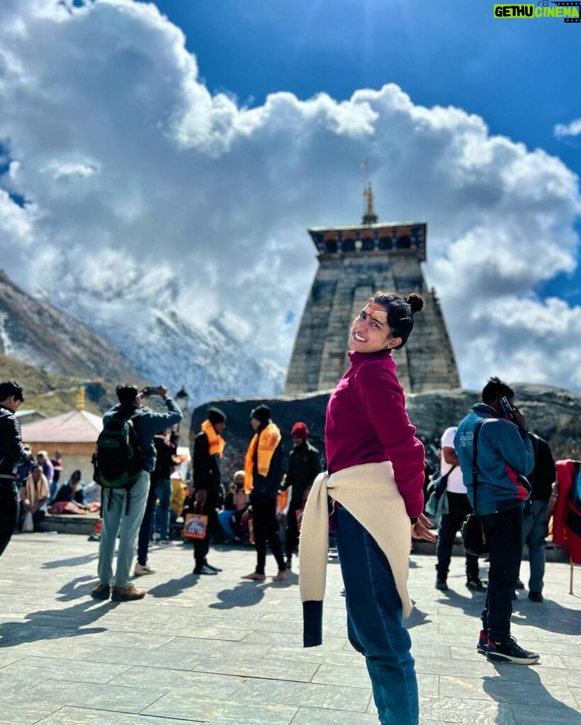 Samyuktha Hegde Instagram - KEDARNATH 🏔️ When the lord calls for you, you go! Kedarnath Temple