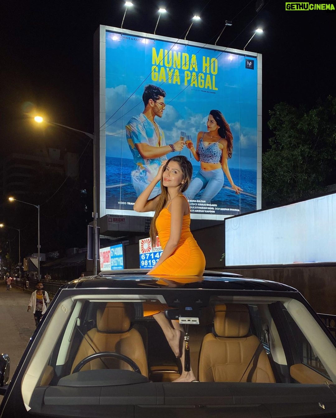 Sana Sultan - 304.6K Likes - If you can dream it, then you can do it🥰💪🏻✨
Allhumdulillah this is no less than a dream😅Billboards & Hoardings of my recent Music video across busy streets of Mumbai🥹❤️
Allhumdulillah…One Goal at a time!Can’t thank God & Universe Enough for always blessing me with all that i ask for… sometimes i get way more than i ask for🥹❤️
you can indeed achieve anything & everything if you set ur heart & mind on something..All it takes is self-belief, lots of Hardwork, Dua’s of ur parents & Faith in the God…
Thank u guys for all ur support & for being Part of my beautiful journey🙏🏻❤️
Sana Sultaan on the way to Conquer the World… Let’s do it together… Can & Will! 👑
.
.
.
.
.
P.s : Congrats to the Entire team of the Song… We are killing it🥰🔥
@sanakhan00 @simbanagpal @mfrecords1 @devnegilive @faizz_877 @directorshekharsalaria @akshaykapoor301 @team_allgood @mehvishqadir_19
@jigarkhan_87
Big thnx to @hayat_n786 for all the support when needed… 🥰✨