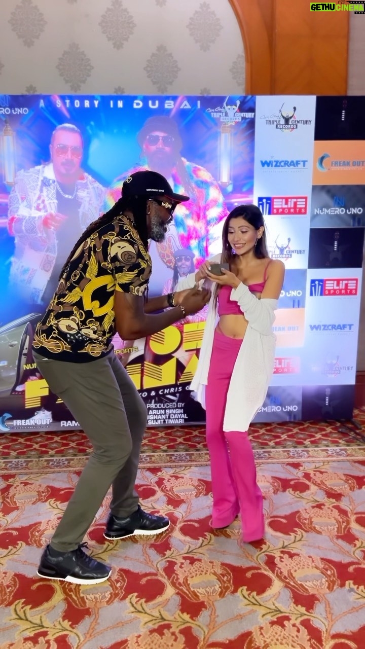 Sana Sultan Instagram - This shoot was so much fun on the latest catchy track “Oh Fatima” featuring @chrisgayle333 @arko.pravo.mukherjee OH FATIMA Out Now 🔥 #ohfatima #ArkoxChrisGayle #Arko #ChrisGayle #NewSong #sanasultan #sanasultankhan @arko.pravo.mukherjee @chrisgayle333 @arunsjsingh @elite.sports.m @freakout_ent @nishant.dayal @ramjigulatiofficial @ssubsingh @dhartigulati @rhsharma504 @shankarabhishek @coloristsandy @myqyuki