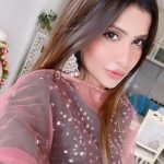 Sana Sultan Instagram - 1st Slide = Ammi Jaan ka khaauf🐒🤣 2nd slide = why i am single👻 3rd slide = lemme Attract you 4th slide = Rishtaa photuuu🫣 Ok byeee👻🥰❤️