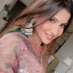 Sana Sultan Instagram - 1st Slide = Ammi Jaan ka khaauf🐒🤣 2nd slide = why i am single👻 3rd slide = lemme Attract you 4th slide = Rishtaa photuuu🫣 Ok byeee👻🥰❤️