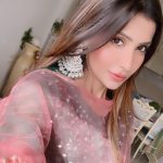 Sana Sultan Instagram - 1st Slide = Ammi Jaan ka khaauf🐒🤣 2nd slide = why i am single👻 3rd slide = lemme Attract you 4th slide = Rishtaa photuuu🫣 Ok byeee👻🥰❤️