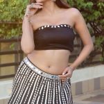 Sana Sultan Instagram - Feel the Vibe🥰🤍🧿 . . . . . . . . . . Dolled up by fav : @kashishjain613 ❤️