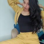 Sanam Shetty Instagram - Hood is good 🤟 . . Outfit @coolclub_chennai #wildwednesday #hoodiestyle #badass
